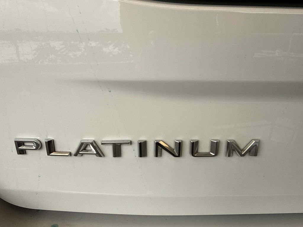 Certified 2026 Ford Expedition Max Platinum w/ Driver's Package AWD/4WD image 11
