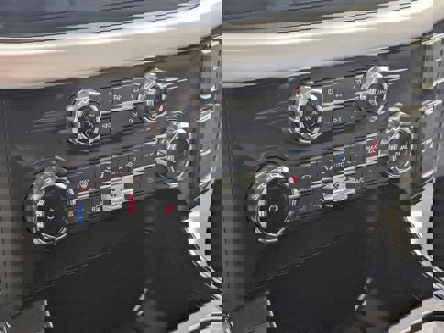 Certified 2022 Ford F150 XLT w/ Equipment Group 302A High image 25