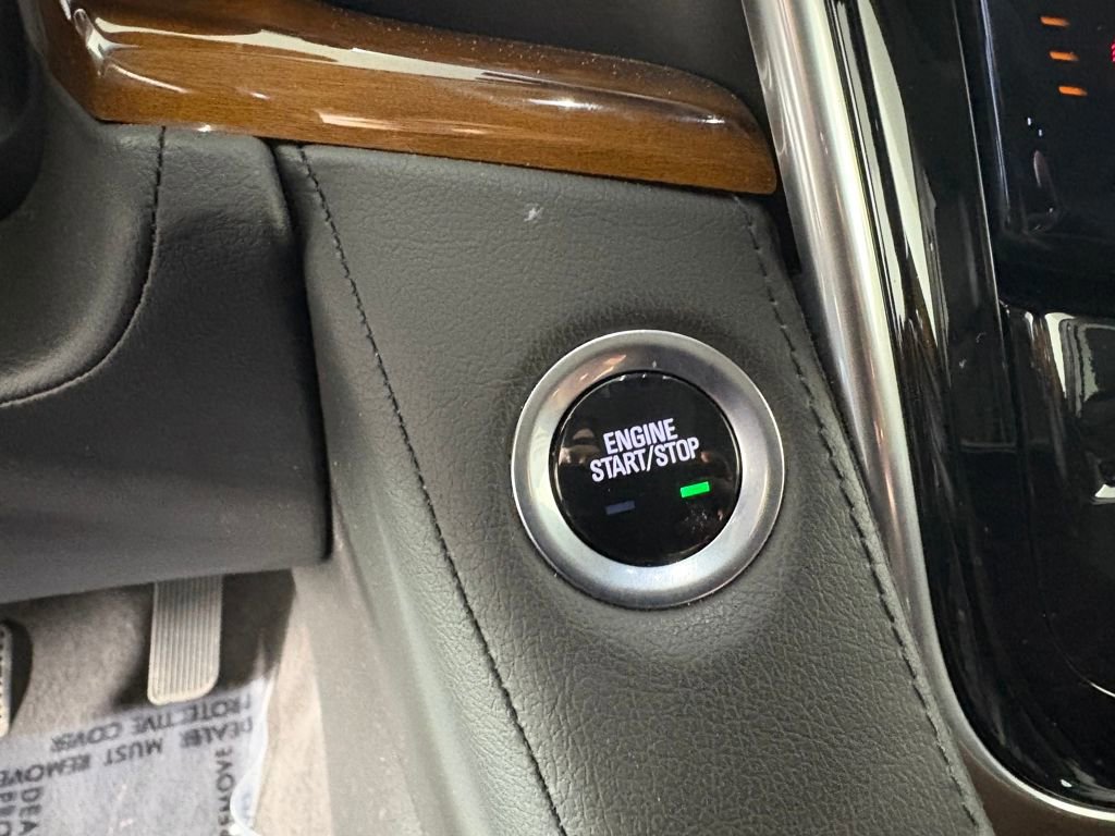 Used 2020 Cadillac Escalade Premium Luxury image 23