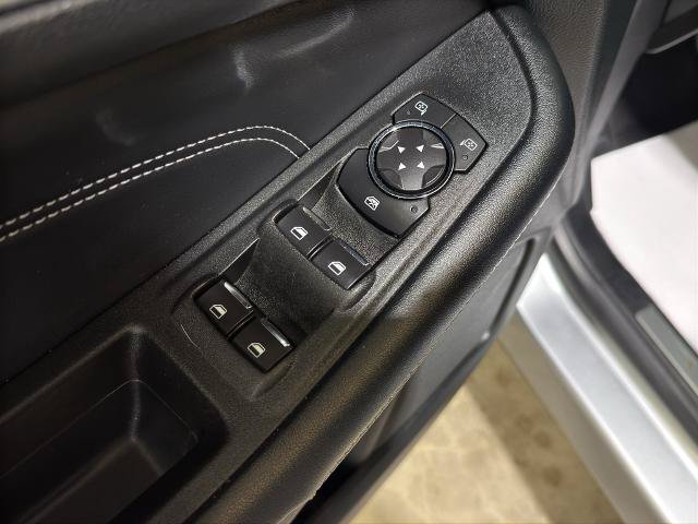Certified 2022 Ford Edge Titanium AWD/4WD image 11