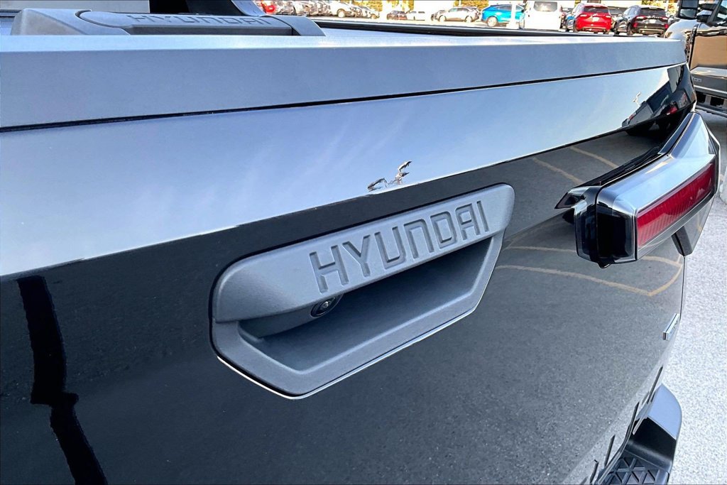 Used 2023 Hyundai Santa Cruz SEL w/ Activity Package AWD/4WD image 31