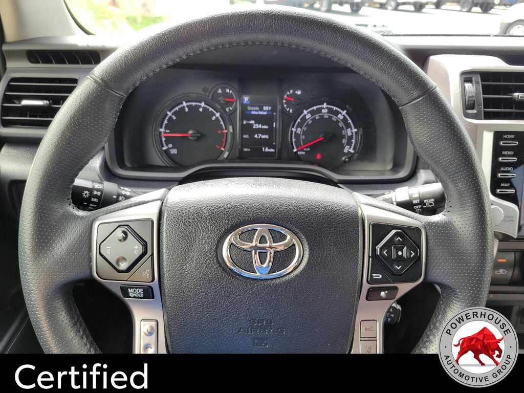 Used 2024 Toyota 4Runner SR5 AWD/4WD image 33