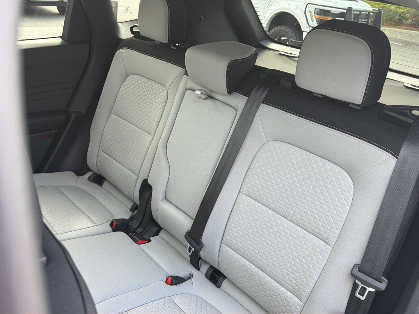 Certified 2025 Ford Escape Active w/ Cold Weather Package FWD image 31