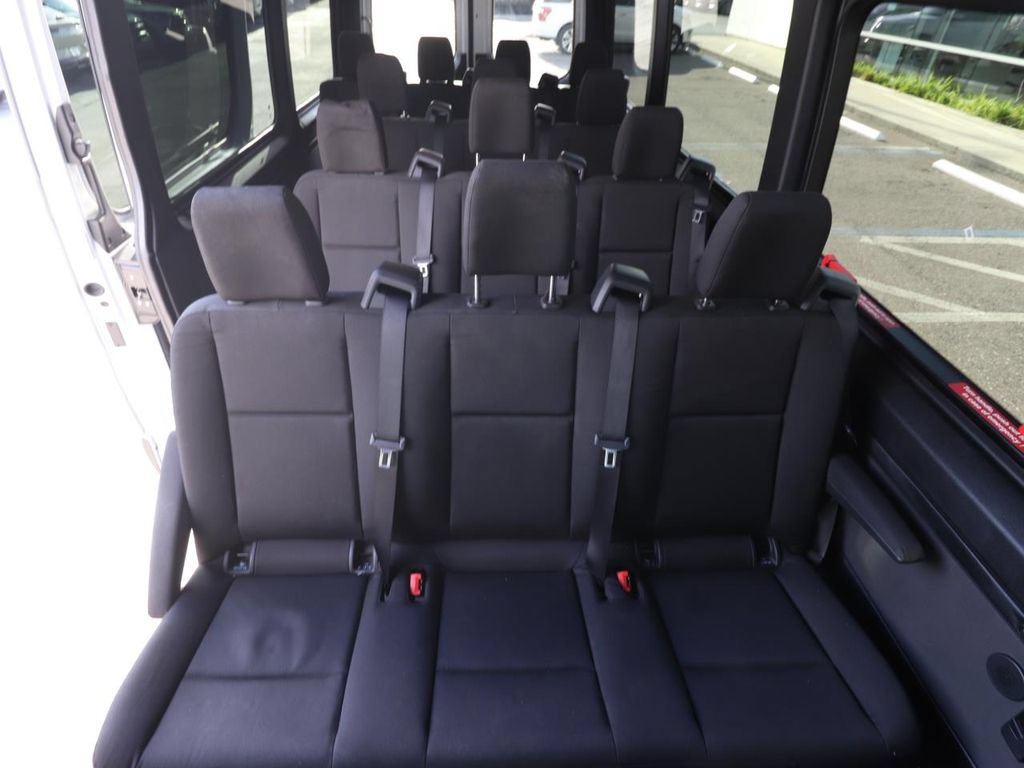 Used 2025 Mercedes-Benz Sprinter 2500 image 9