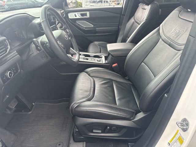 Certified 2024 Ford Explorer ST w/ Technology Package image 19