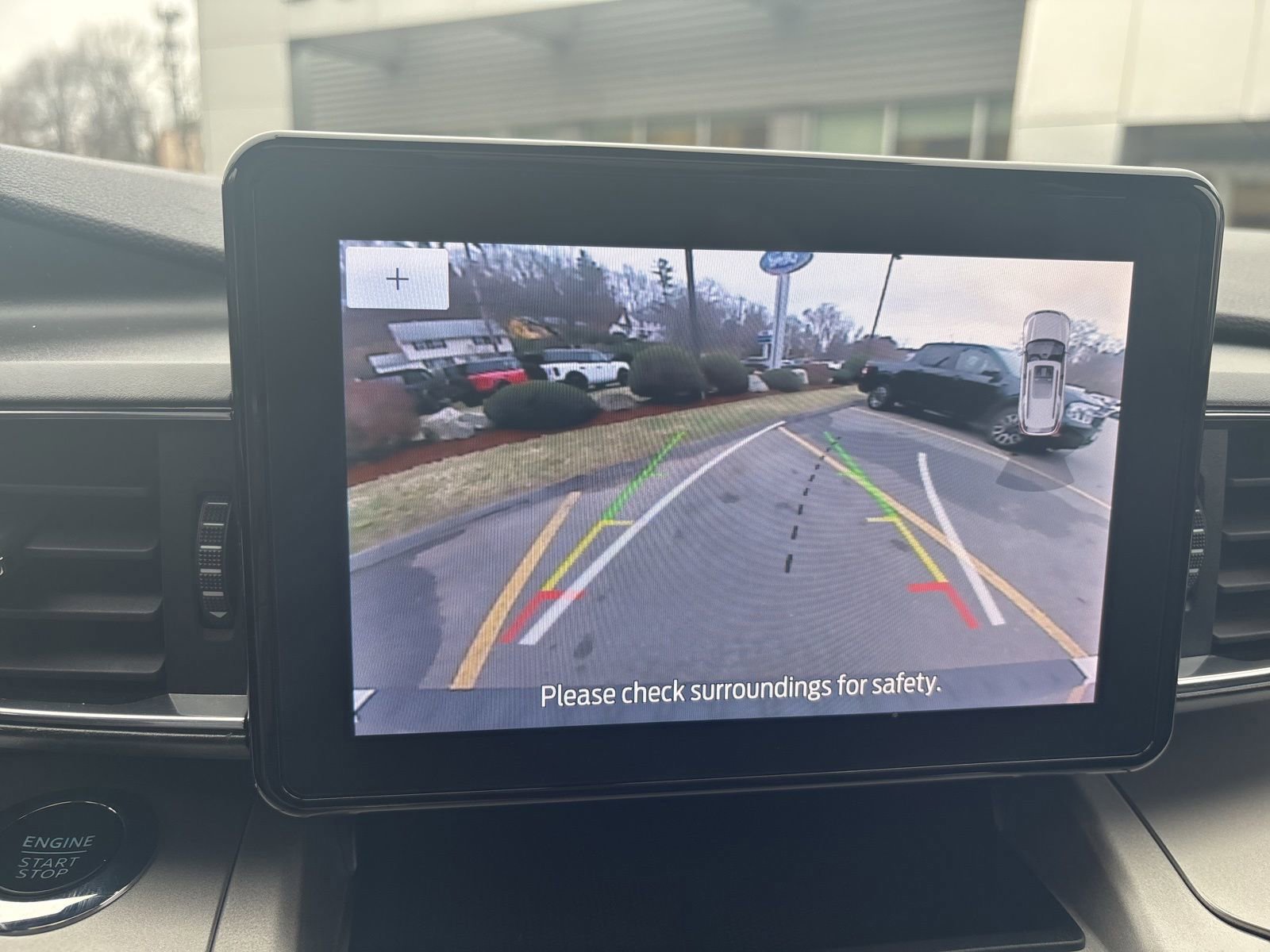 Certified 2022 Ford Explorer XLT w/ Equipment Group 202A image 21