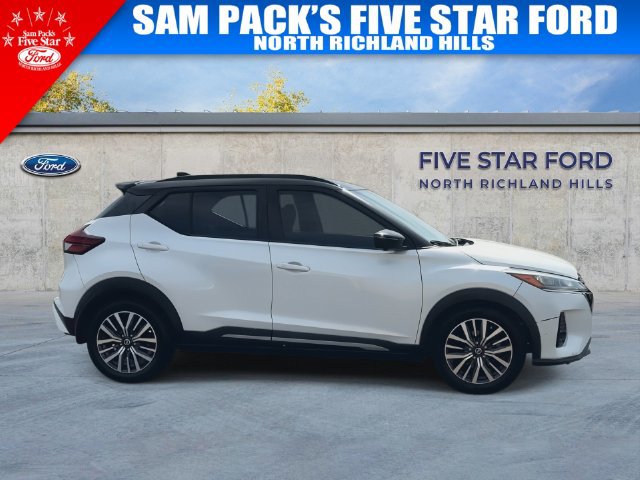 Used 2021 Nissan Kicks SR FWD image 10