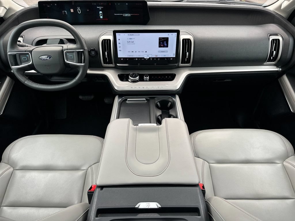 Certified 2025 Ford Expedition Active AWD/4WD image 12