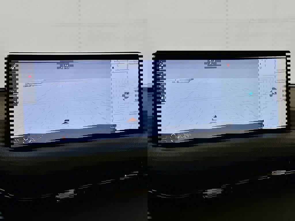 Used 2025 Genesis GV70 2.5T image 27