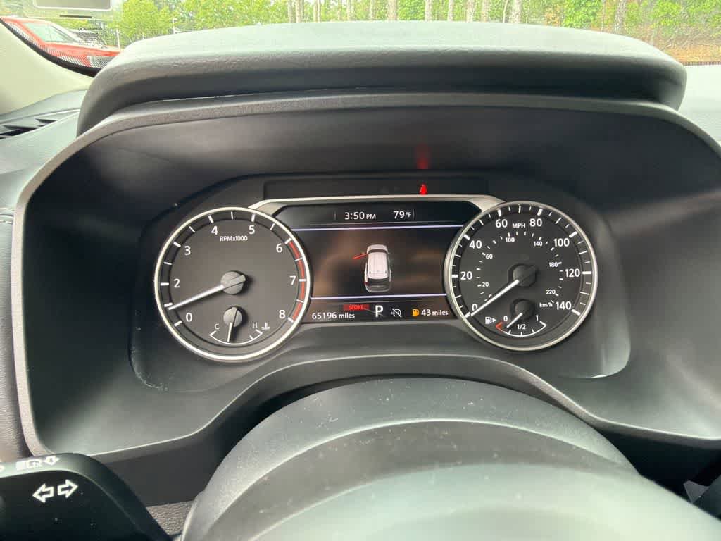 Used 2024 Nissan Rogue S FWD image 23