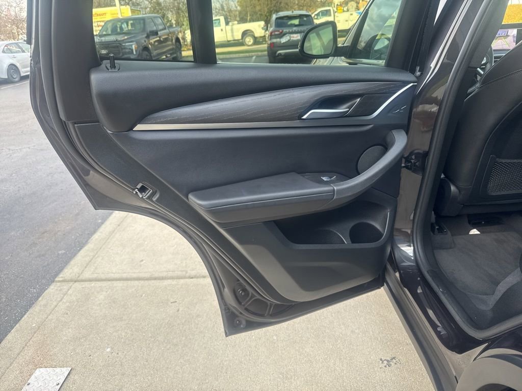 Used 2022 BMW X3 sDrive30i w/ Convenience Package w/ZPA image 33