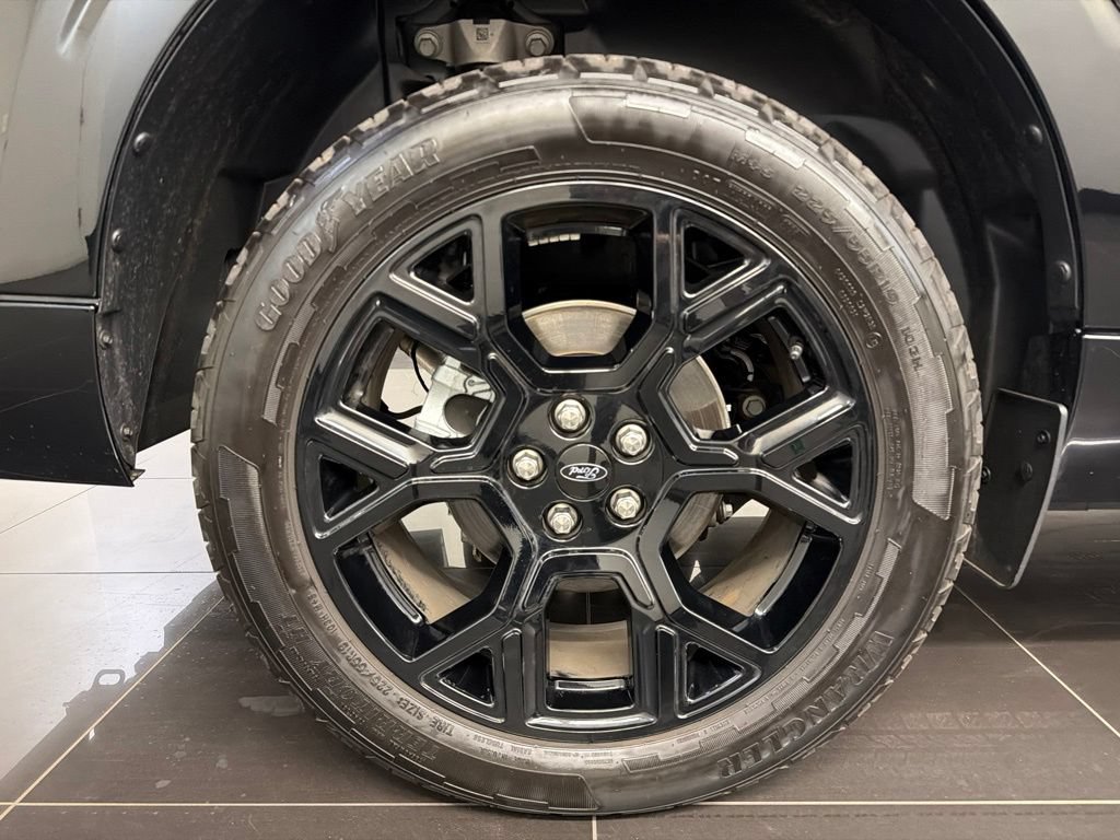 Certified 2025 Ford Maverick Lobo AWD/4WD image 7