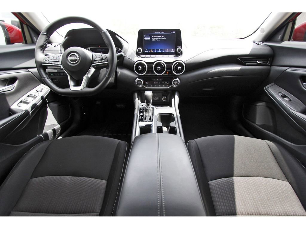 Used 2025 Nissan Sentra SV w/ All-Weather Package FWD image 10