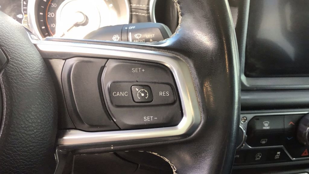 Used 2020 Jeep Gladiator Overland image 21