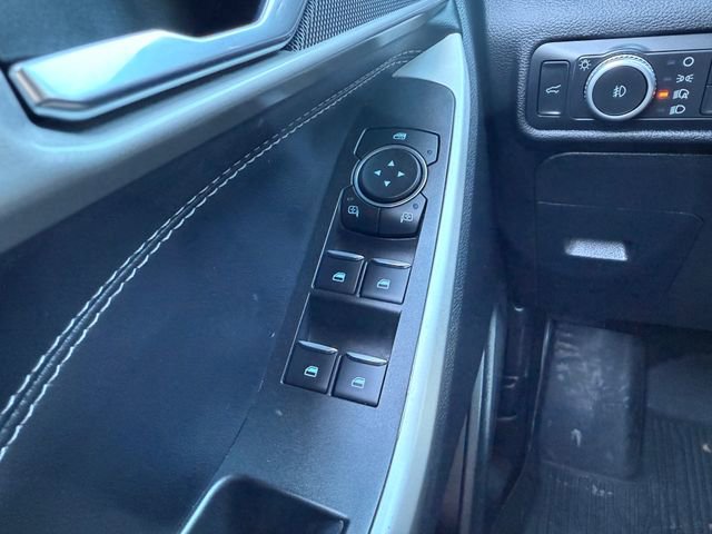 Certified 2022 Ford Explorer XLT w/ Equipment Group 202A image 20