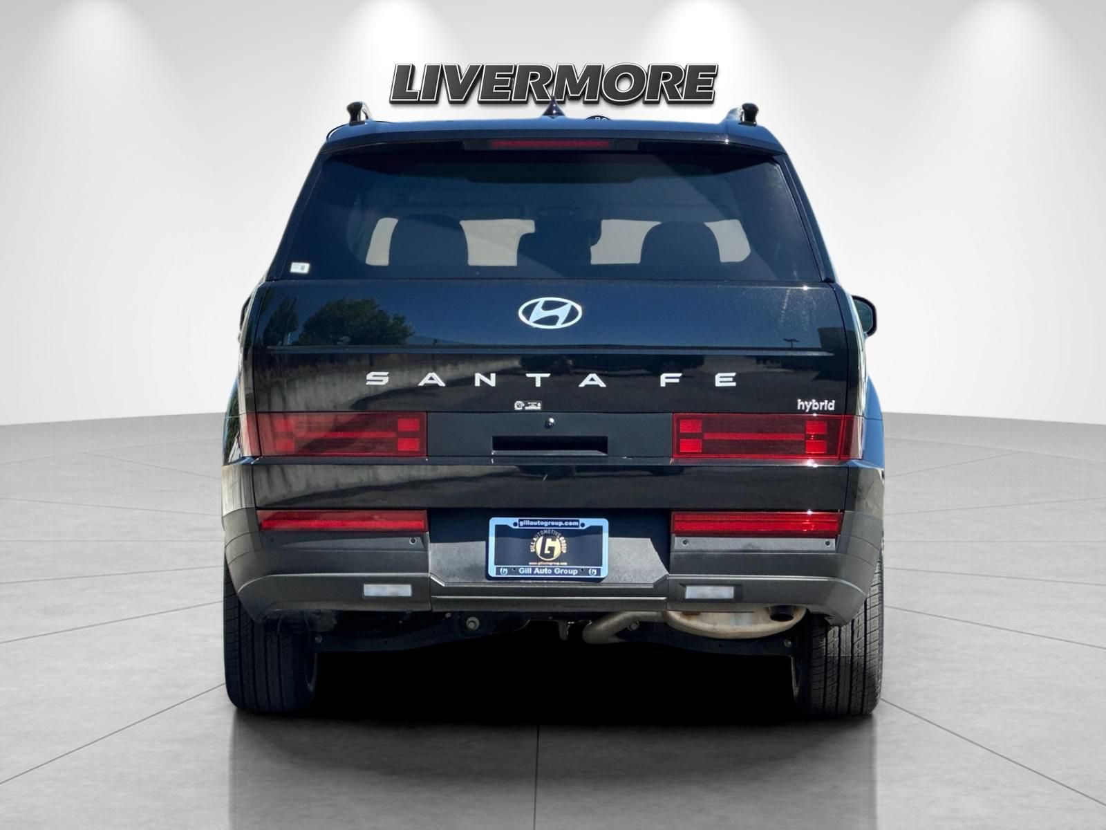 Used 2025 Hyundai Santa Fe SEL FWD image 4