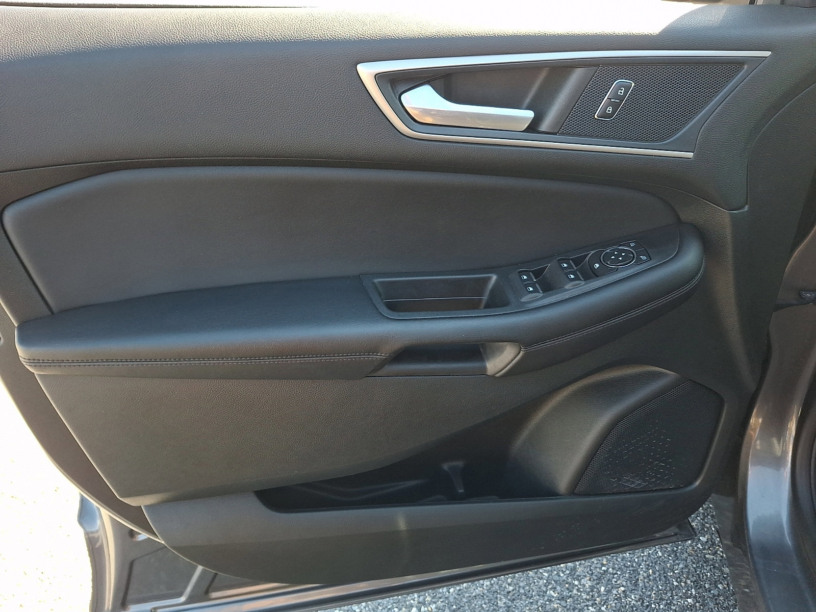 Certified 2022 Ford Edge SEL w/ Convenience Package image 12