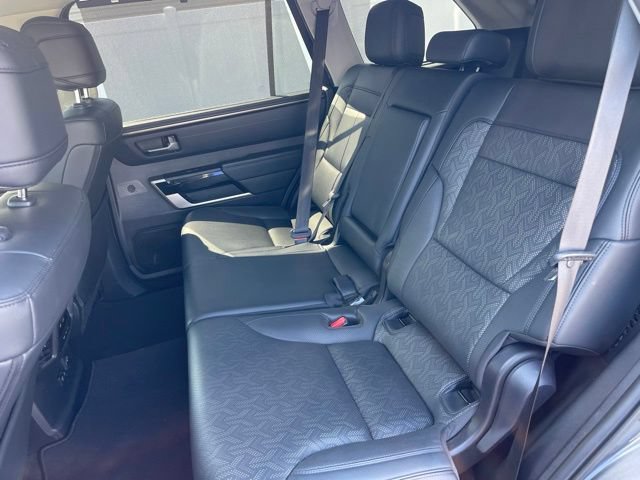 Used 2023 Toyota Sequoia Limited AWD/4WD image 18