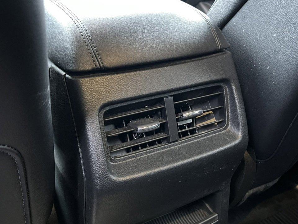 Certified 2022 Ford Edge SEL w/ Convenience Package image 28