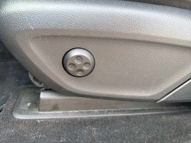 Used 2021 Mercedes-Benz GLE 350 4MATIC image 30