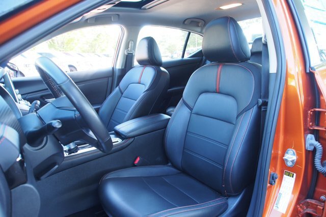 Used 2024 Nissan Sentra SR w/ SR Premium Package FWD image 17