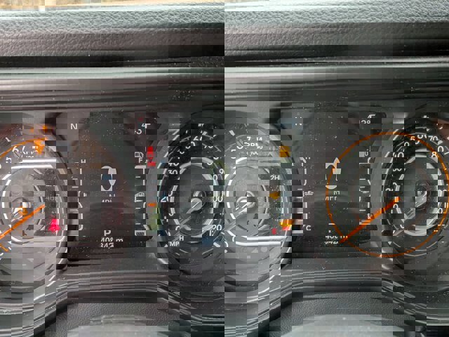 Used 2024 Jeep Gladiator Sport image 19