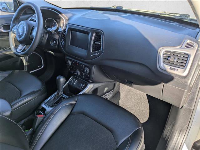 Used 2021 Jeep Compass Latitude w/ Sun and Sound Group FWD image 19