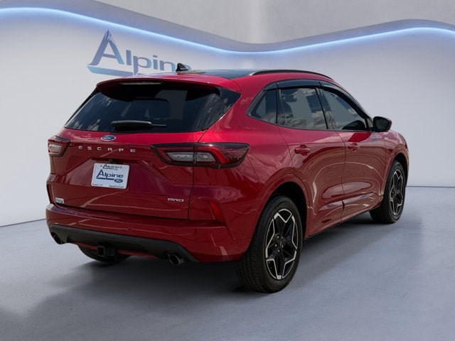 Certified 2024 Ford Escape ST-Line Elite w/ Premium Technology Package AWD/4WD image 5