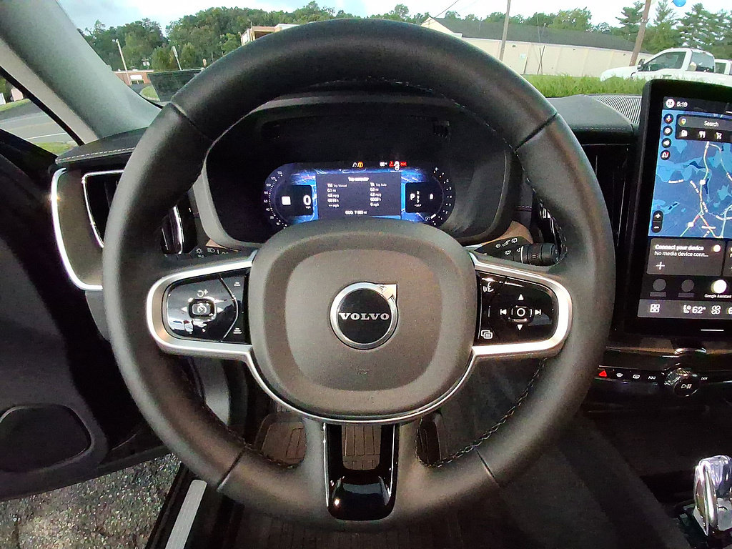 Used 2026 Volvo XC60 B5 Ultra w/ Climate Package AWD/4WD image 22