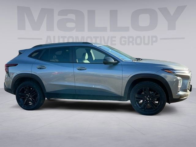 Used 2024 Chevrolet Trax ACTIV image 7