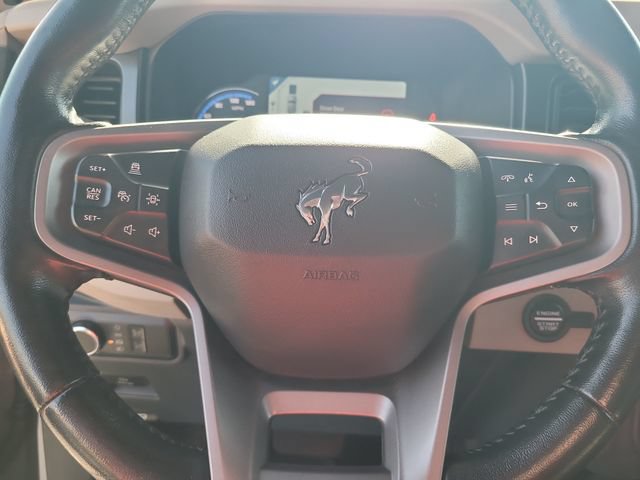 Certified 2022 Ford Bronco Wildtrak AWD/4WD image 12