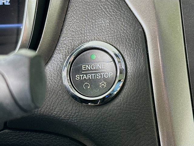 Certified 2017 Ford Fusion SE w/ Equipment Group 202A image 21