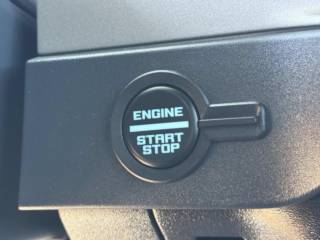 Certified 2025 Ford Bronco Outer Banks AWD/4WD image 26
