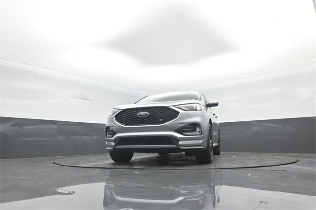 Certified 2020 Ford Edge ST image 35