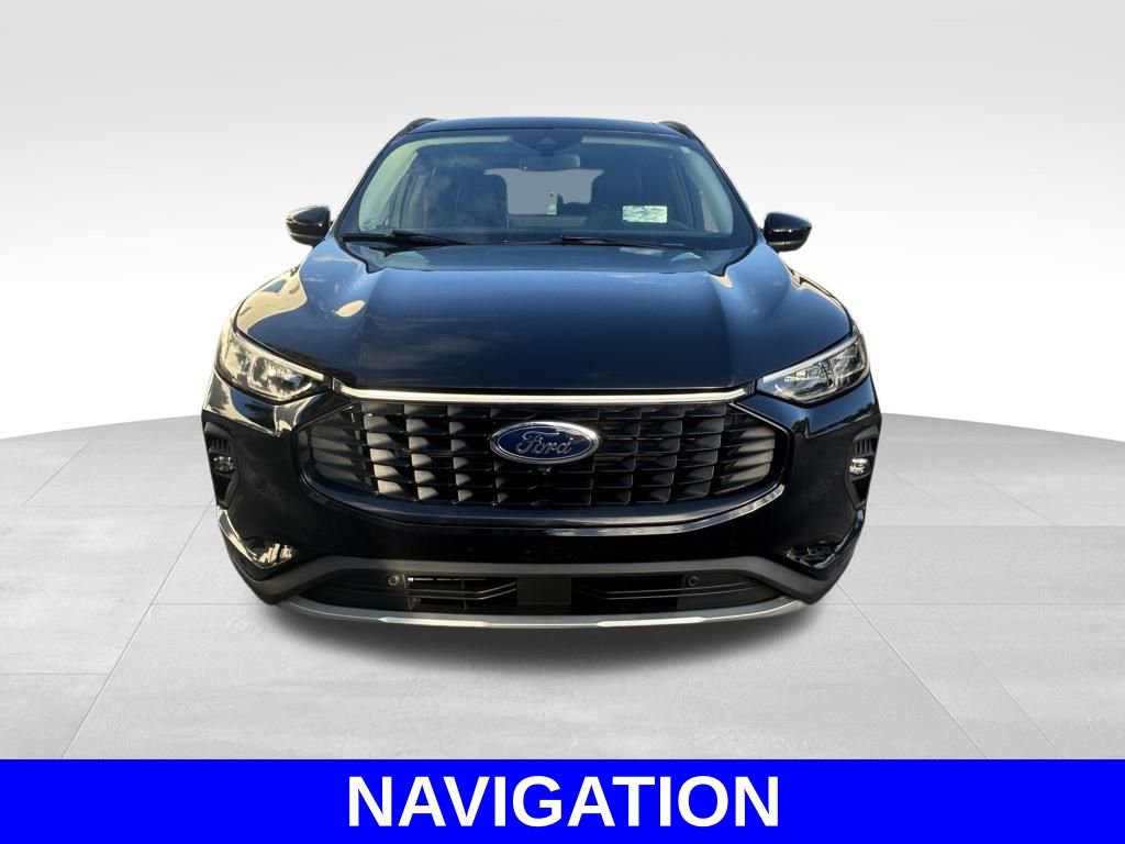 Certified 2024 Ford Escape SE w/ PHEV Premium Package FWD image 10
