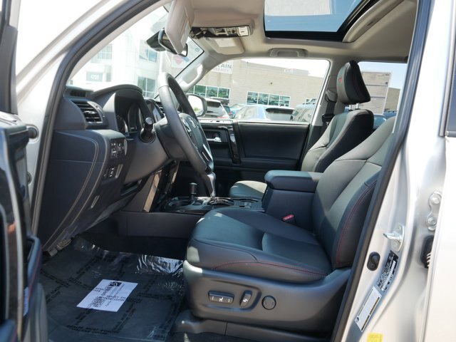 Used 2020 Toyota 4Runner TRD Off-Road Premium w/ Moonroof Package AWD/4WD image 13