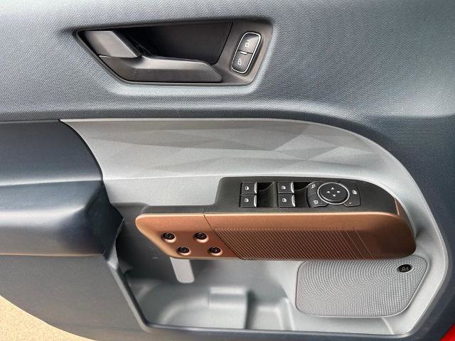 Certified 2022 Ford Maverick Lariat w/ Lariat Luxury Package AWD/4WD image 19
