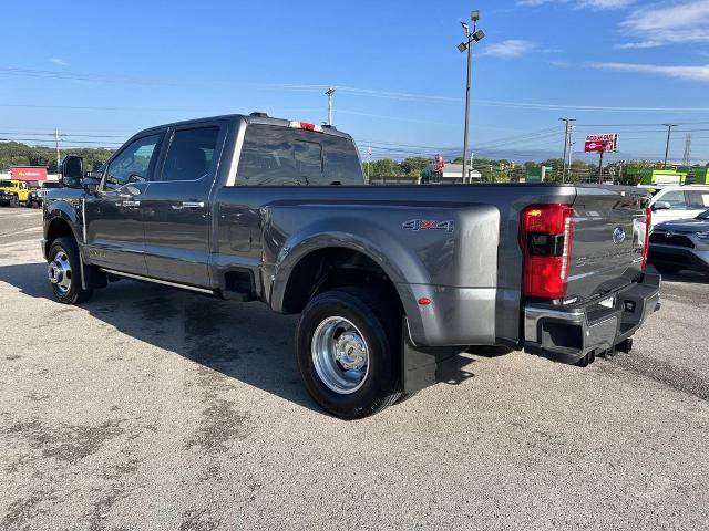 Certified 2025 Ford F350 Lariat w/ Lariat Ultimate Package AWD/4WD image 6