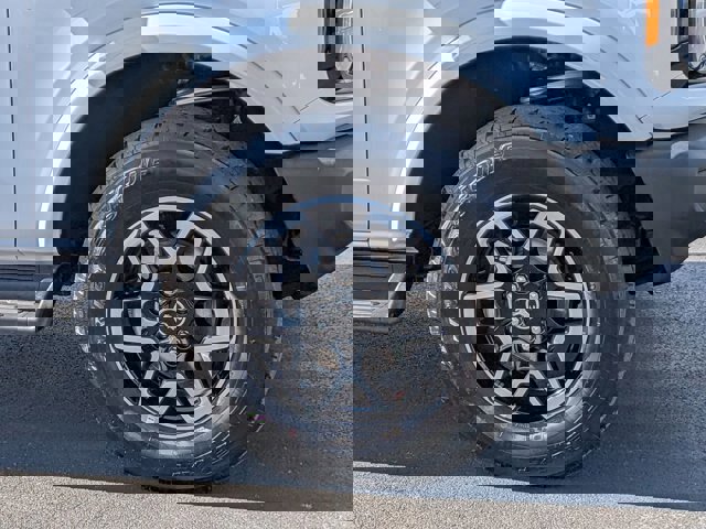 Certified 2025 Ford Bronco Outer Banks image 9