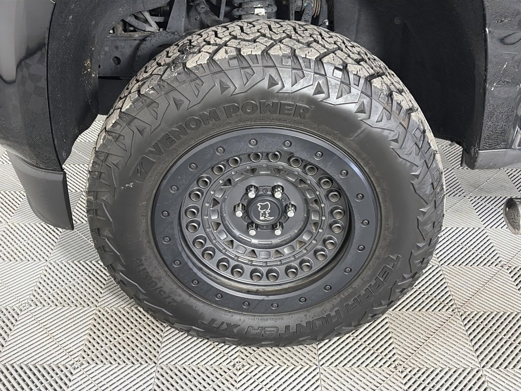 Used 2019 Chevrolet Colorado Z71 w/ LPO, Premium Interior Package image 8