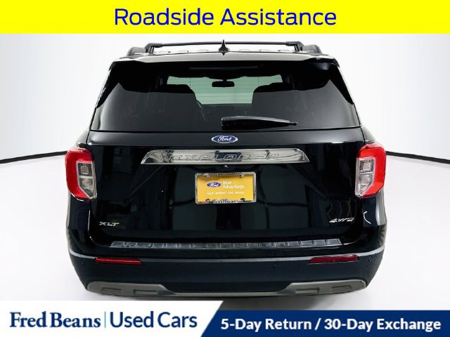 Certified 2023 Ford Explorer XLT w/ Equipment Group 202A AWD/4WD image 8