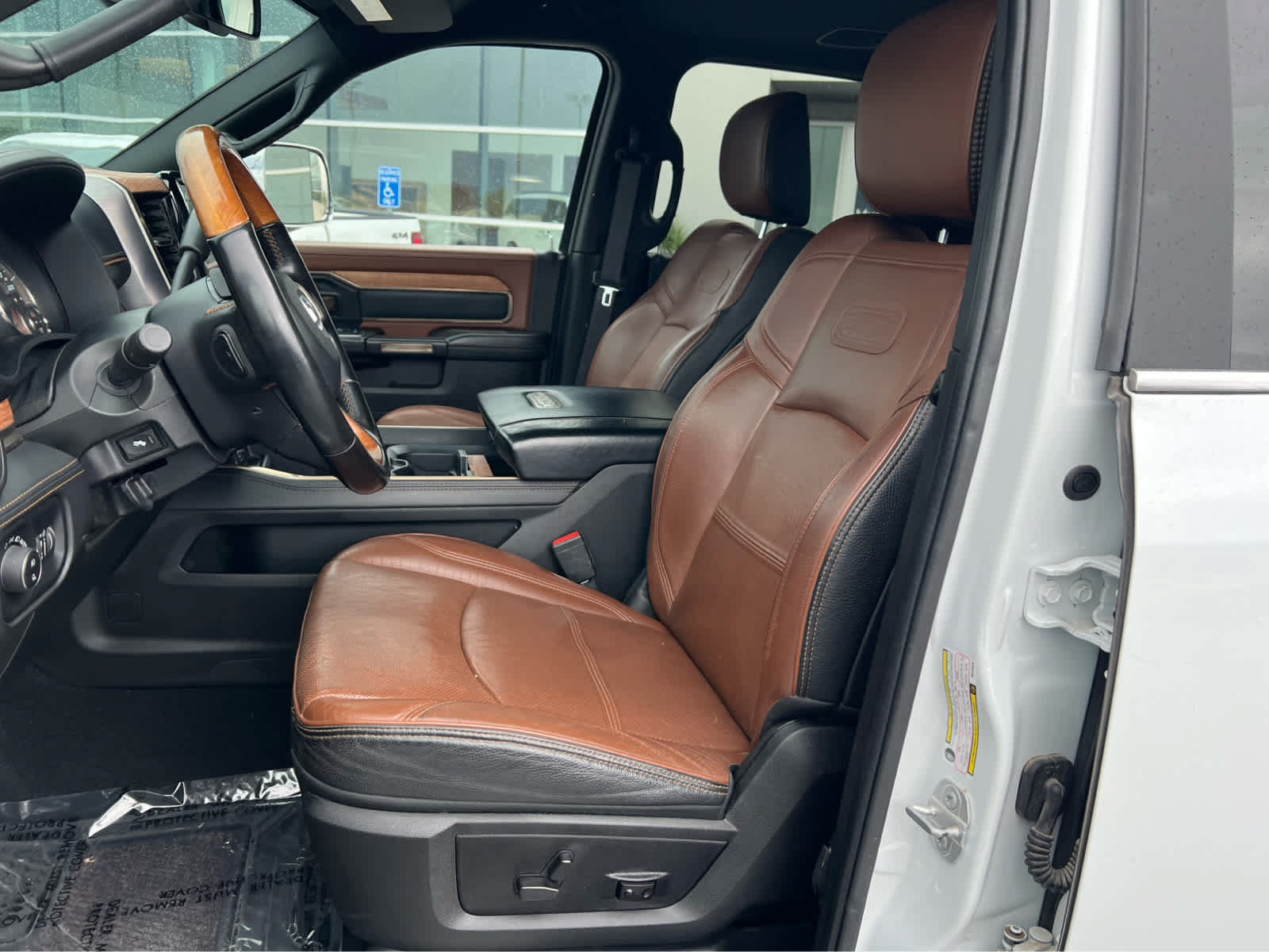 Used 2022 RAM 2500 Limited AWD/4WD image 27