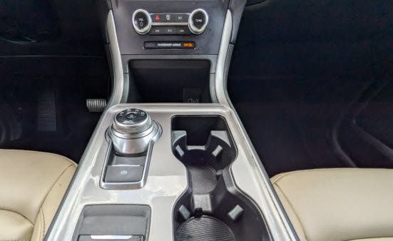 Certified 2024 Ford Edge SEL w/ Convenience Package AWD/4WD image 23