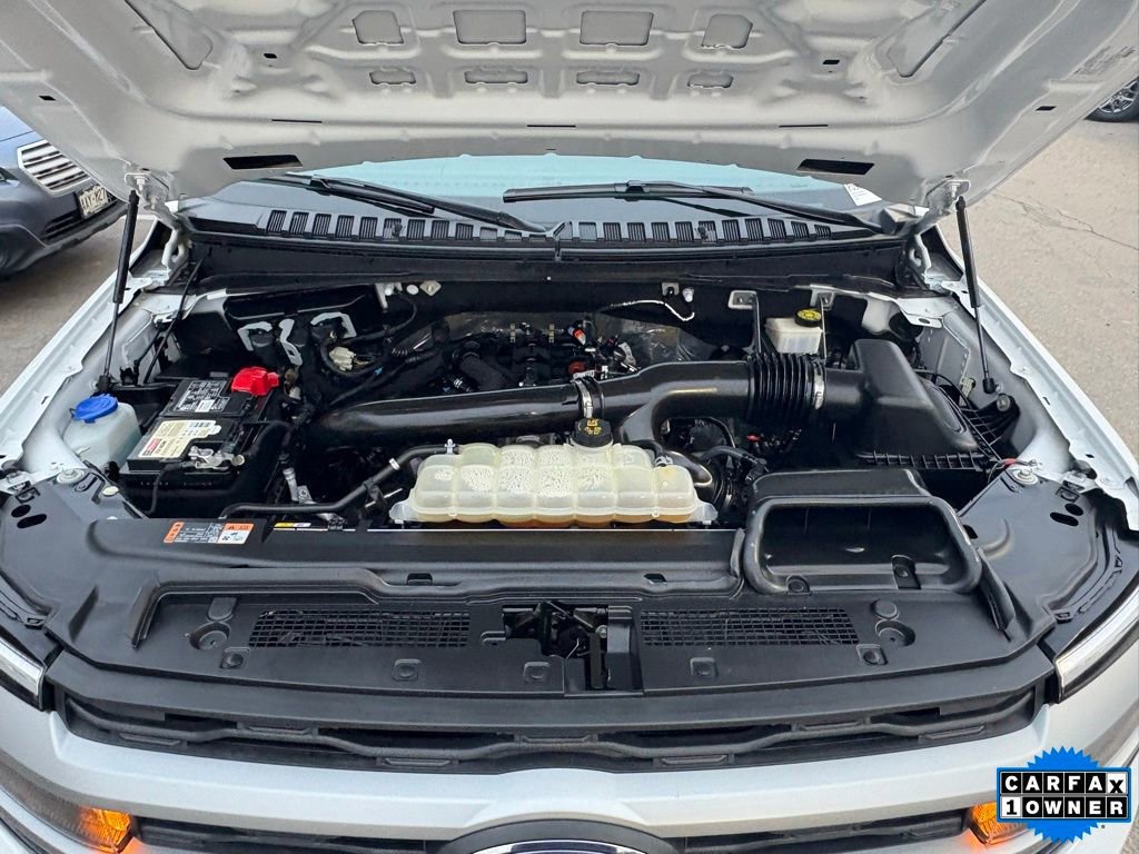 Certified 2024 Ford Expedition XLT image 33