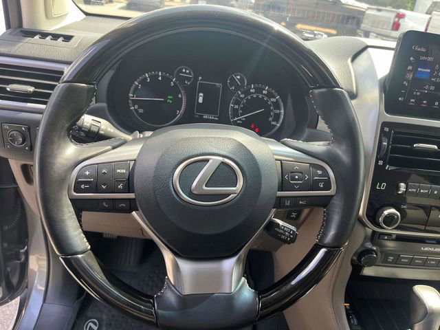 Used 2023 Lexus GX 460 Premium w/ Accessory Package AWD/4WD image 21