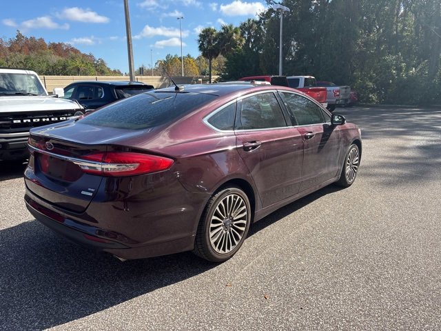 Certified 2017 Ford Fusion SE w/ Fusion SE Technology Package image 4