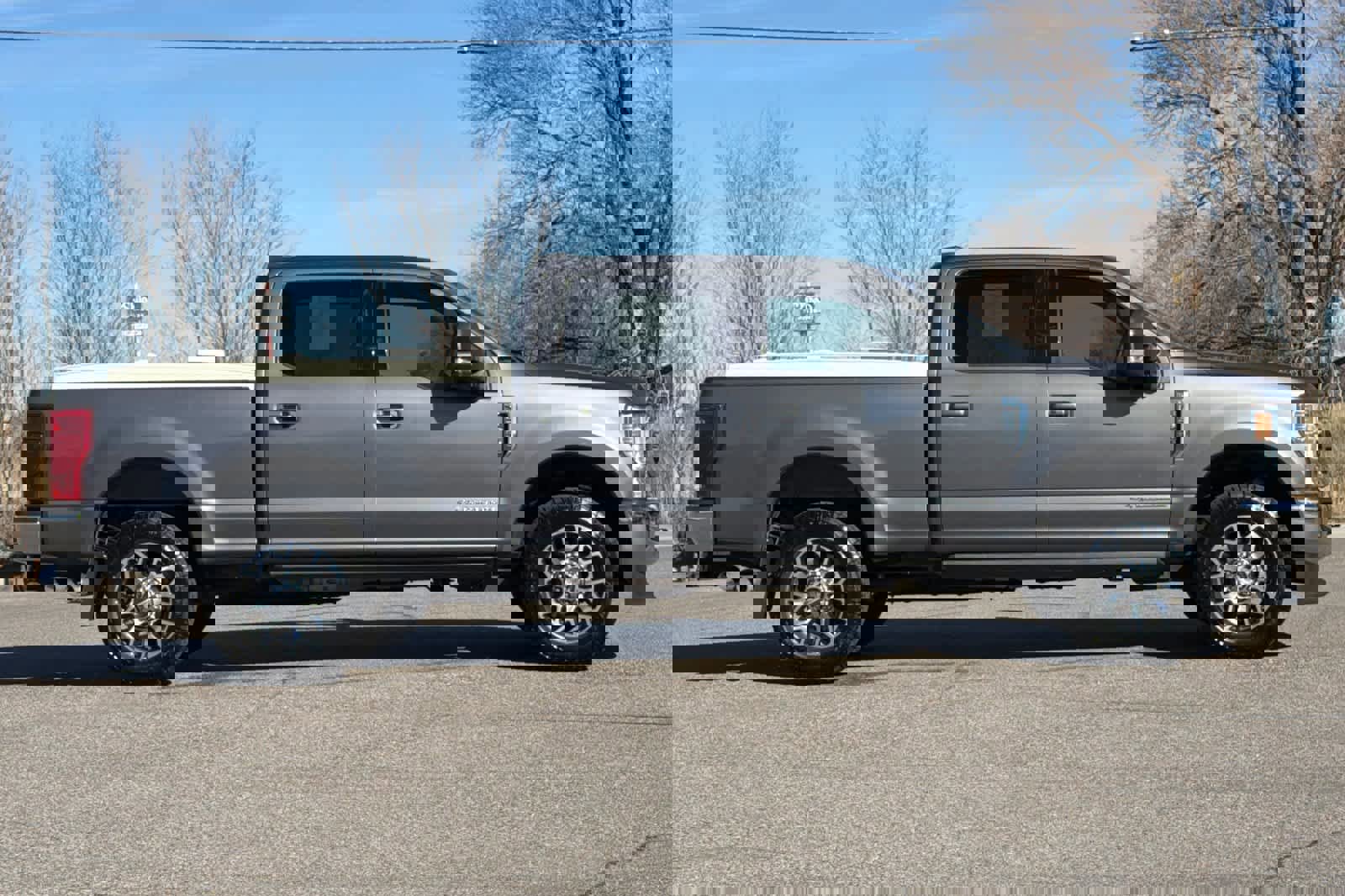 Certified 2021 Ford F350 Lariat w/ Lariat Ultimate Package image 6