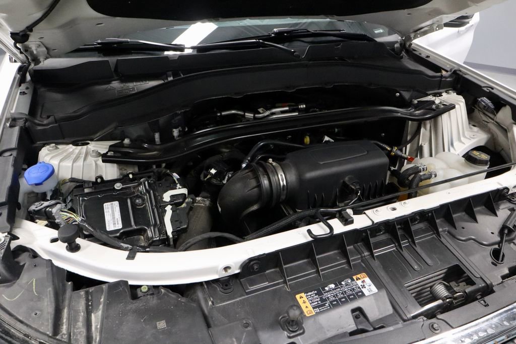 Certified 2021 Ford Explorer Limited w/ Equipment Group 301A image 17