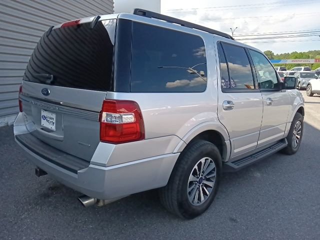 Certified 2017 Ford Expedition XLT AWD/4WD image 3
