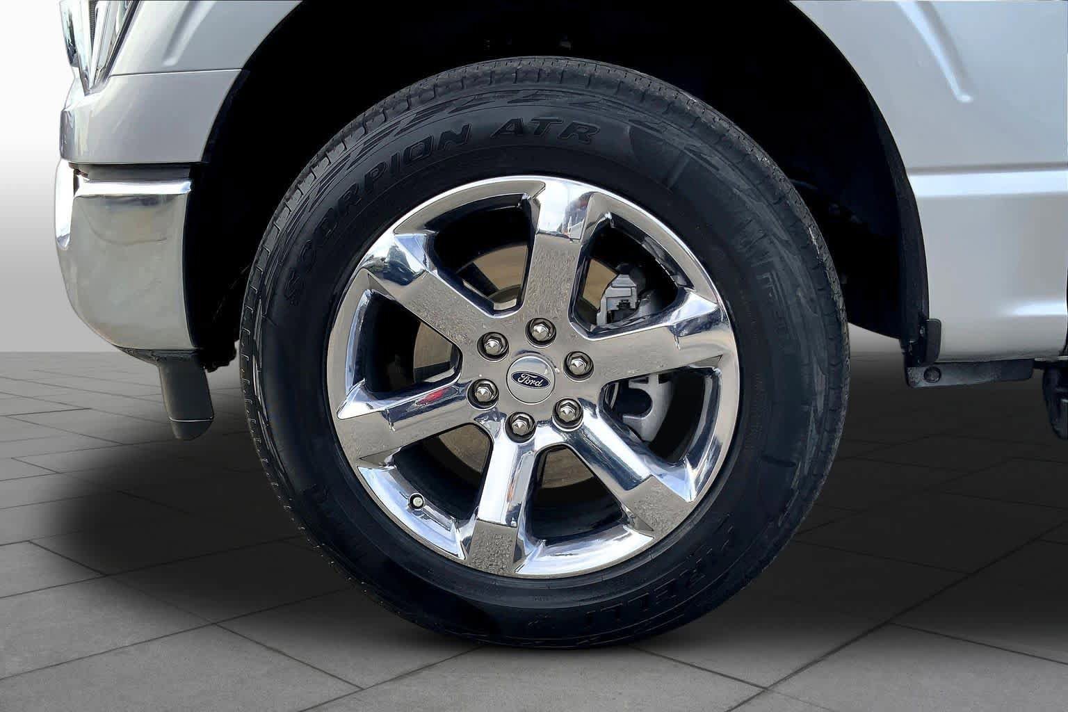 Certified 2023 Ford F150 Lariat w/ Trailer Tow Package AWD/4WD image 10